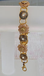 Vintage Gold Tone Flower Acrylic Link Bracelet