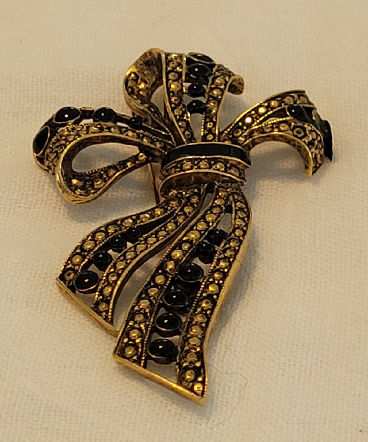 Elegant Vintage Gold Tone & Black Ribbon Brooch