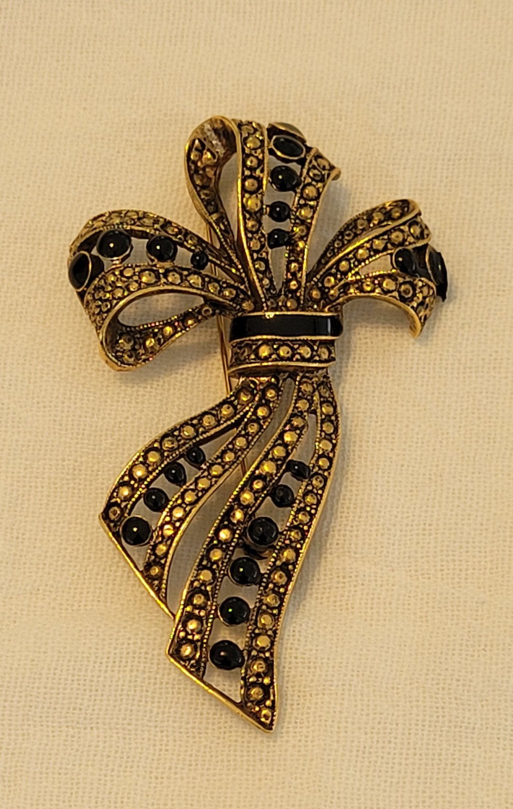 Elegant Vintage Gold Tone & Black Ribbon Brooch