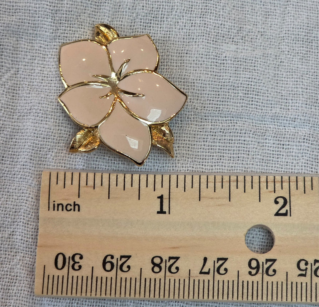 Trifari Pink & Gold Enamel Hibiscus Flower Clip On Earrings